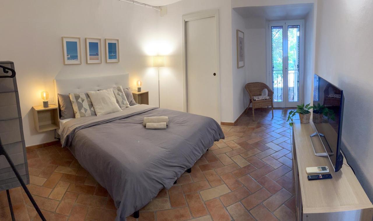 Appartements Dans Agreable Maison De Ville Centre Historique De Rimini Bagian luar foto