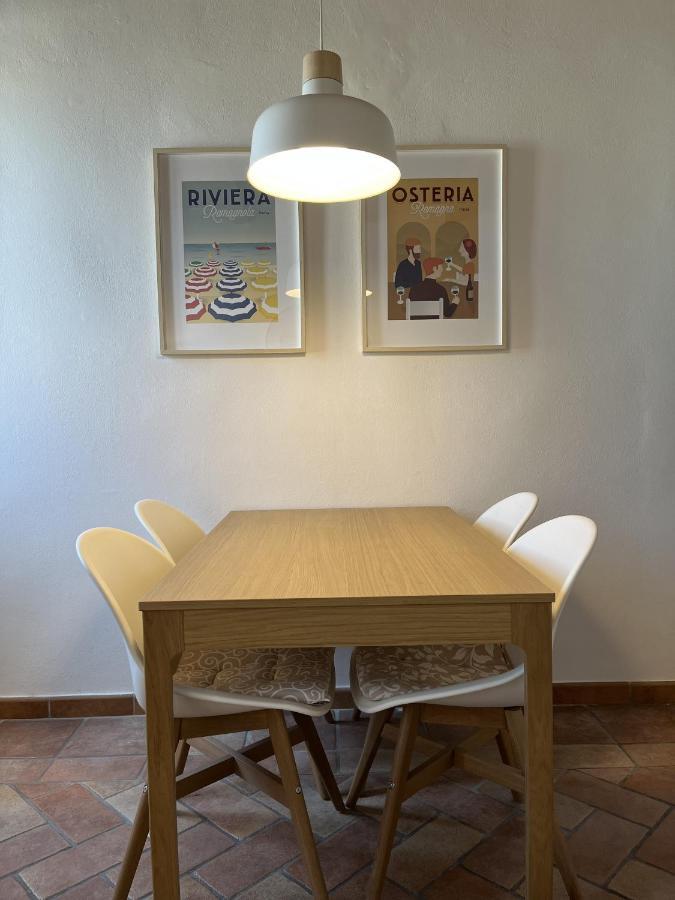 Appartements Dans Agreable Maison De Ville Centre Historique De Rimini Bagian luar foto