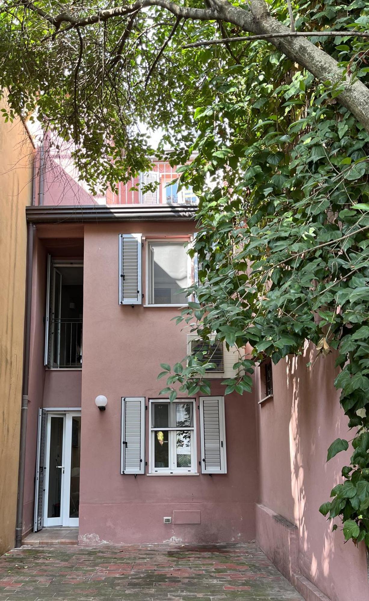 Appartements Dans Agreable Maison De Ville Centre Historique De Rimini Bagian luar foto